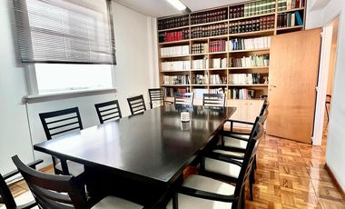 Oficina en  Alquiler/ Venta en Santa fe al 1200
