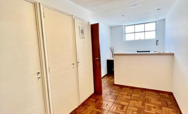 Oficina en  Alquiler/ Venta en Santa fe al 1200