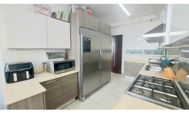 SE ALQUILAR APARTAMENTO AMOBLADO EN PH DAL MARE COCO DEL MAR