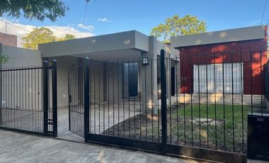 Casa en alquiler en San Antonio de Padua Sur