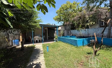 Casa - Lote propio - Para 2 familias - Jardin - Pileta - Garage