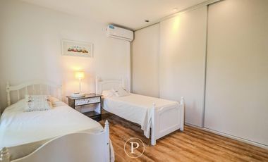 Venta Chalet con pileta en Rumenco