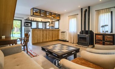 Venta Chalet con pileta en Rumenco