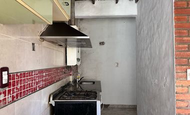 Lote Casa a refaccionar en venta 3 ambientes 2 dormitorios Garin Escobar