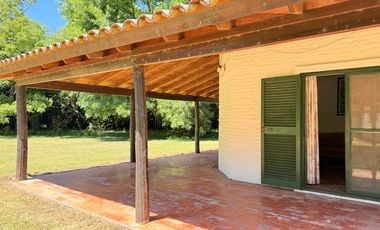 Casa en venta – Barrio La Araucaria | Salvador María