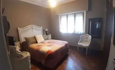 LINDÍSIMA CASA DE 3 DORMITORIOS EN MUY BUEN ESTADO!!!