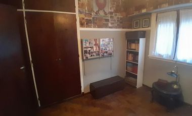 LINDÍSIMA CASA DE 3 DORMITORIOS EN MUY BUEN ESTADO!!!