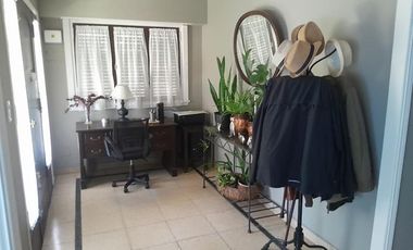 LINDÍSIMA CASA DE 3 DORMITORIOS EN MUY BUEN ESTADO!!!