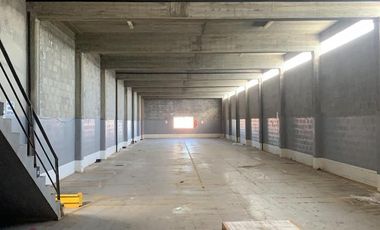 Depósito de 1140 m2 cub. c/ renta calzada, Villa Ballester