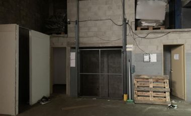 Depósito de 1140 m2 cub. c/ renta calzada, Villa Ballester