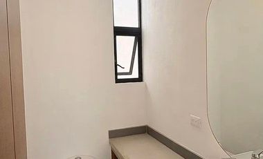 PRECIOSA CASA DE UNA PLANTA EN PRIVADA CON AMENIDADES AL NORTE DE MERIDA