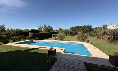 VENTA Casa 4 ambientes en Buenos Aires Golf Club