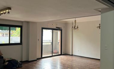 Departamento en venta Laprida 600