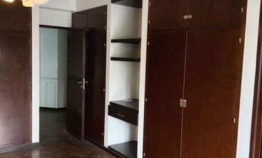Departamento en venta Laprida 600