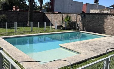 Casa de 3 Dormitorios con pileta en Ricardone.