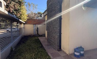Casa de 3 Dormitorios con pileta en Ricardone.
