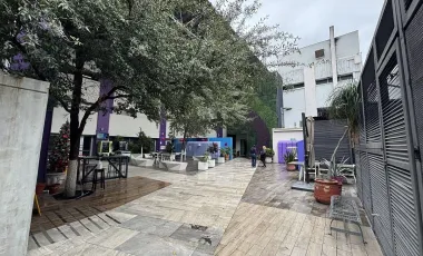 Edificio en renta en Centro, Monterrey, Nuevo León