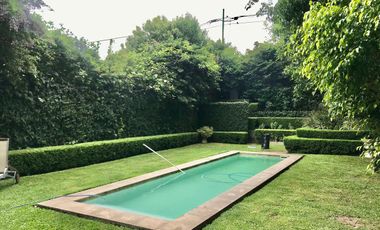 Casa en Alquiler Palermo Chico jardin de 200 m2 y pileta  con o sin Muebles