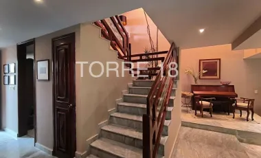 Casa en venta en Lomas de Tecamachalco Sección Bosques I y II, Huixquilucan, México