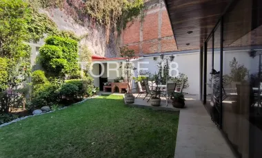 Casa en venta en Lomas de Tecamachalco Sección Bosques I y II, Huixquilucan, México