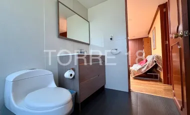 Casa en venta en Lomas de Tecamachalco Sección Bosques I y II, Huixquilucan, México