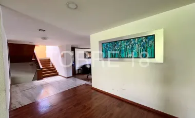 Casa en venta en Lomas de Tecamachalco Sección Bosques I y II, Huixquilucan, México
