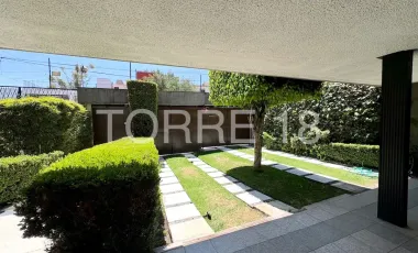 Casa en venta en Lomas de Tecamachalco Sección Bosques I y II, Huixquilucan, México