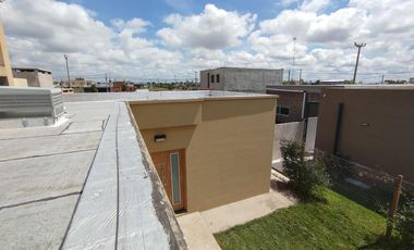 VENTA Casa un dormitorio con parque Eco Pueblo - Alvear