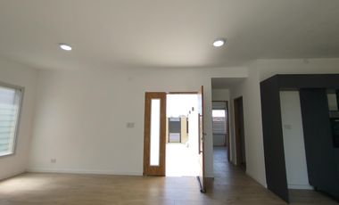 VENTA Casa un dormitorio con parque Eco Pueblo - Alvear