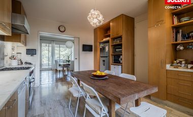 Casa Premium en barrancas de Vicente López - 4 niveles con Ascensor - Seguridad