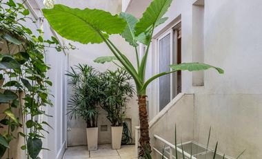 Casa Premium en barrancas de Vicente López - 4 niveles con Ascensor - Seguridad