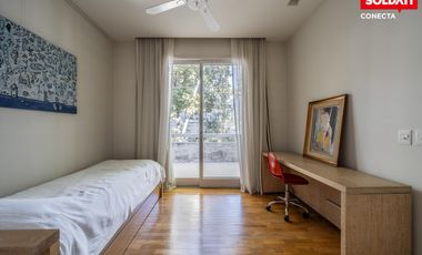 Casa Premium en barrancas de Vicente López - 4 niveles con Ascensor - Seguridad