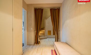 Casa Premium en barrancas de Vicente López - 4 niveles con Ascensor - Seguridad