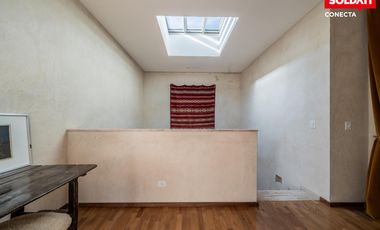 Casa Premium en barrancas de Vicente López - 4 niveles con Ascensor - Seguridad