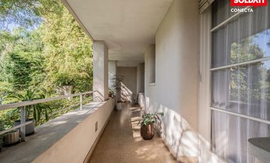 Casa Premium en barrancas de Vicente López - 4 niveles con Ascensor - Seguridad