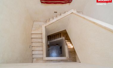 Casa Premium en barrancas de Vicente López - 4 niveles con Ascensor - Seguridad