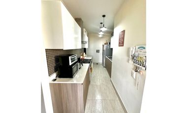 River Valley apartamento 2 rec a solo $229,800