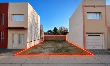 VENTA LOTE EN CONFLUENCIA