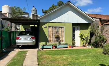 Casa en venta Garín Centro 3 Dormitorios 4 Ambientes Galería Parrilla