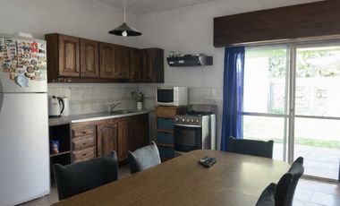 Casa en venta Garín Centro 3 Dormitorios 4 Ambientes Galería Parrilla