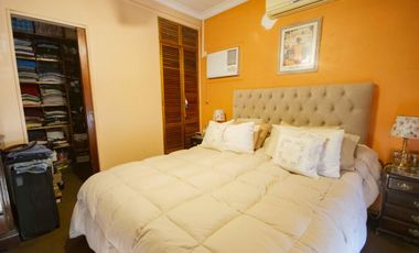 Casa de 7 ambientes en venta, en Villa Martelli.