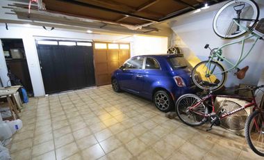 Casa de 7 ambientes en venta, en Villa Martelli.