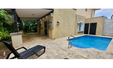 ALQUILER DE CASA UNIFAMILIAR EN TUCAN COUNTRY CLUB (MC)