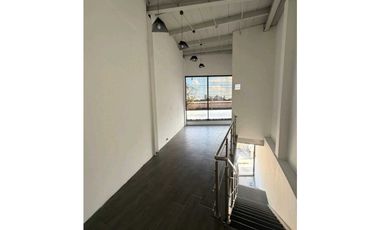 SE ALQUILA EXCELENTE LOCAL COMERCIAL