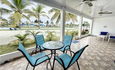 Venta de villa amoblada en San Carlos – PH Ibiza Beach