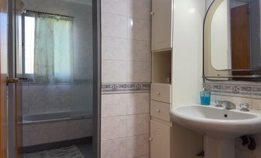 Casa en VENTA - 3 dormitorios - Escritorio - 5 ambientes - Garin-Centro