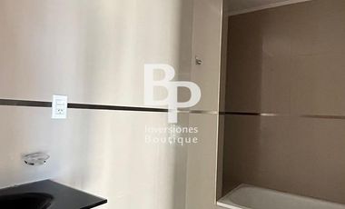 DPTO UN DORMITORIO C/ PATIO y COCHERA - Facundo Zuviria al 4600