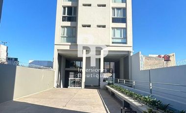 DPTO UN DORMITORIO C/ PATIO y COCHERA - Facundo Zuviria al 4600