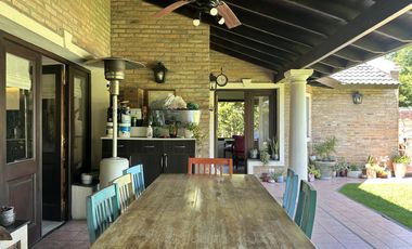 VENTA Casa 4 ambientes-Club de Campo Pueyrredon-Radiadores-Pileta-Pilar-Deportes-Restaurant