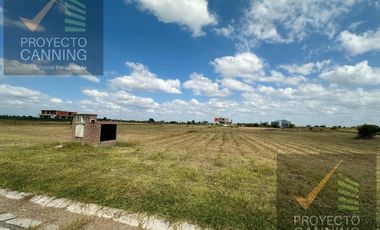 Lote en venta en Barrio Saint Thomas Chico Canning